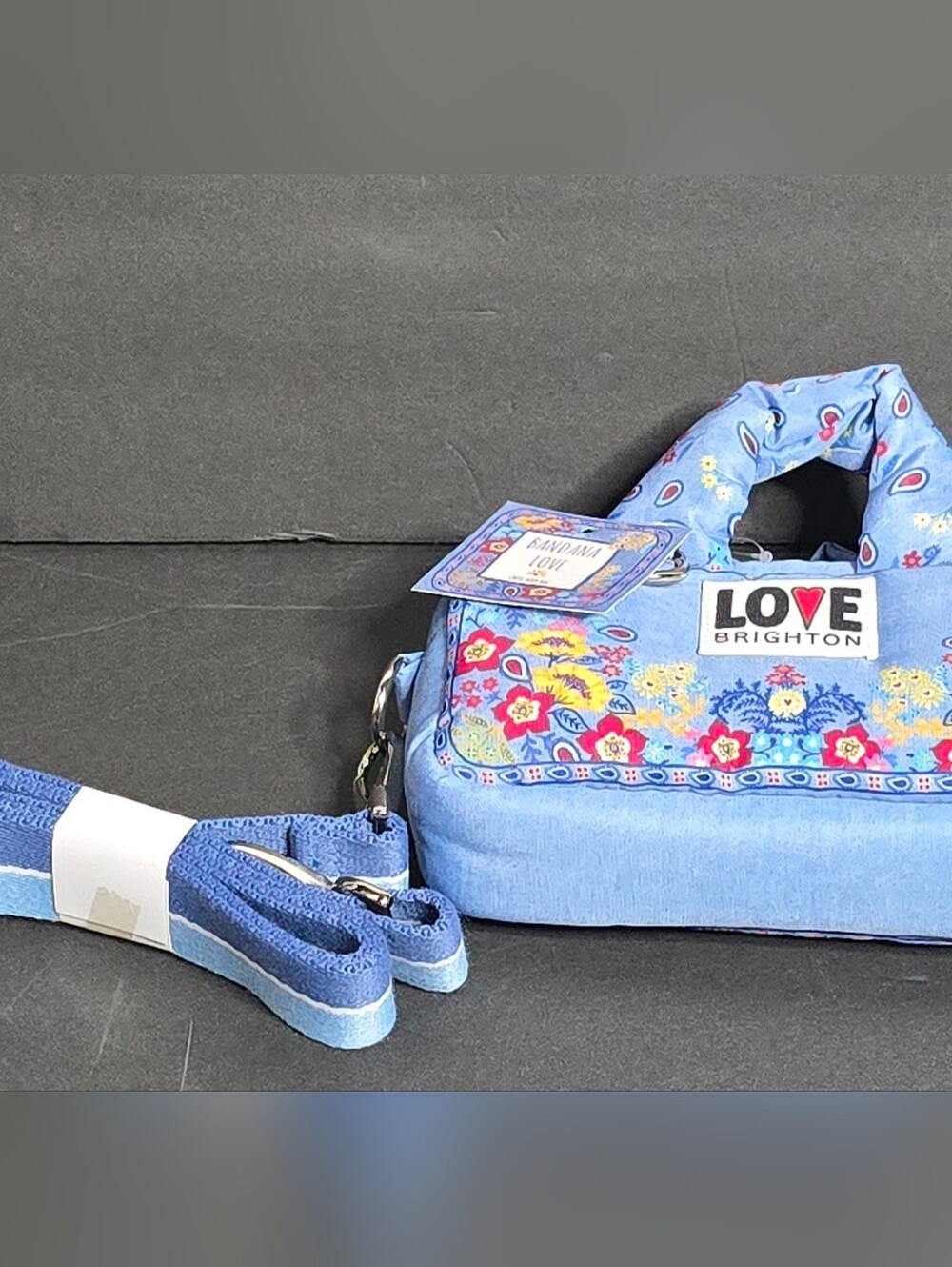 Brighton Bandana Love Crossbody Bag Blue Floral Multi NEW IN BAG W/TAGS - Picture 3 of 7